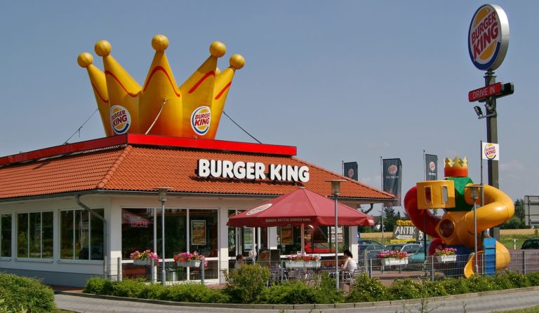 Cashier Vacancy at Burger King: How to Apply
