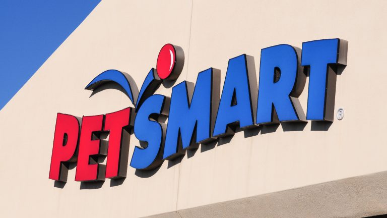 Pet Groomer Vacancy: PetSmart