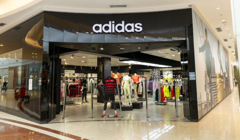 Supervisor Vacancy: Adidas
