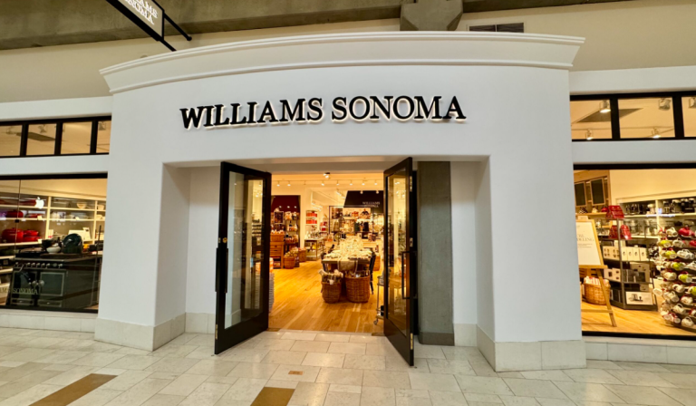 Forklift Operator Vacancy At Williams-Sonoma: How to Apply